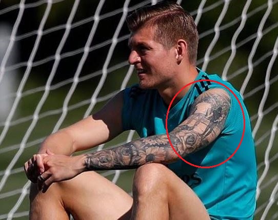 Toni Kroos' 6 Tattoos & Their Meanings - Body Art Guru