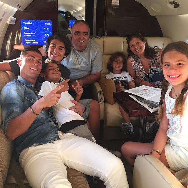 Inside Ronaldo’s Private Jet – The Most Luxurious Sky Castle In The World - quynhe